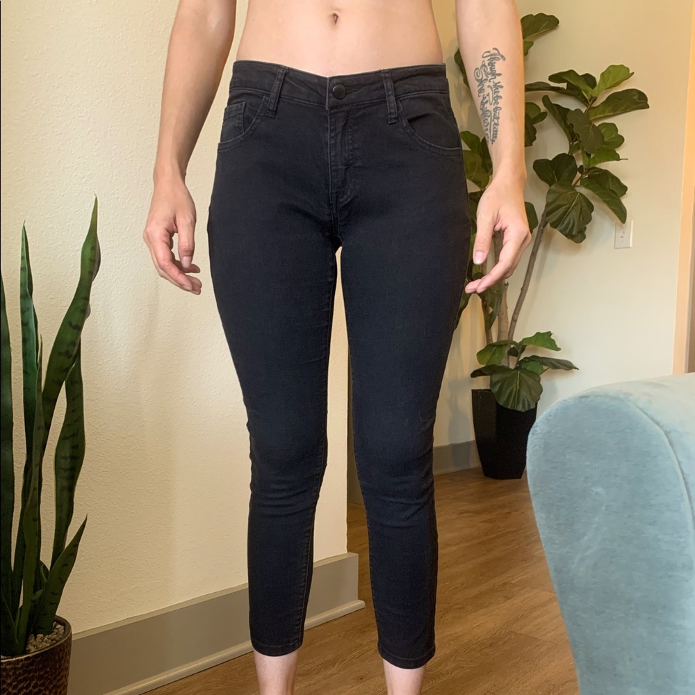 Black Skinny Jeans